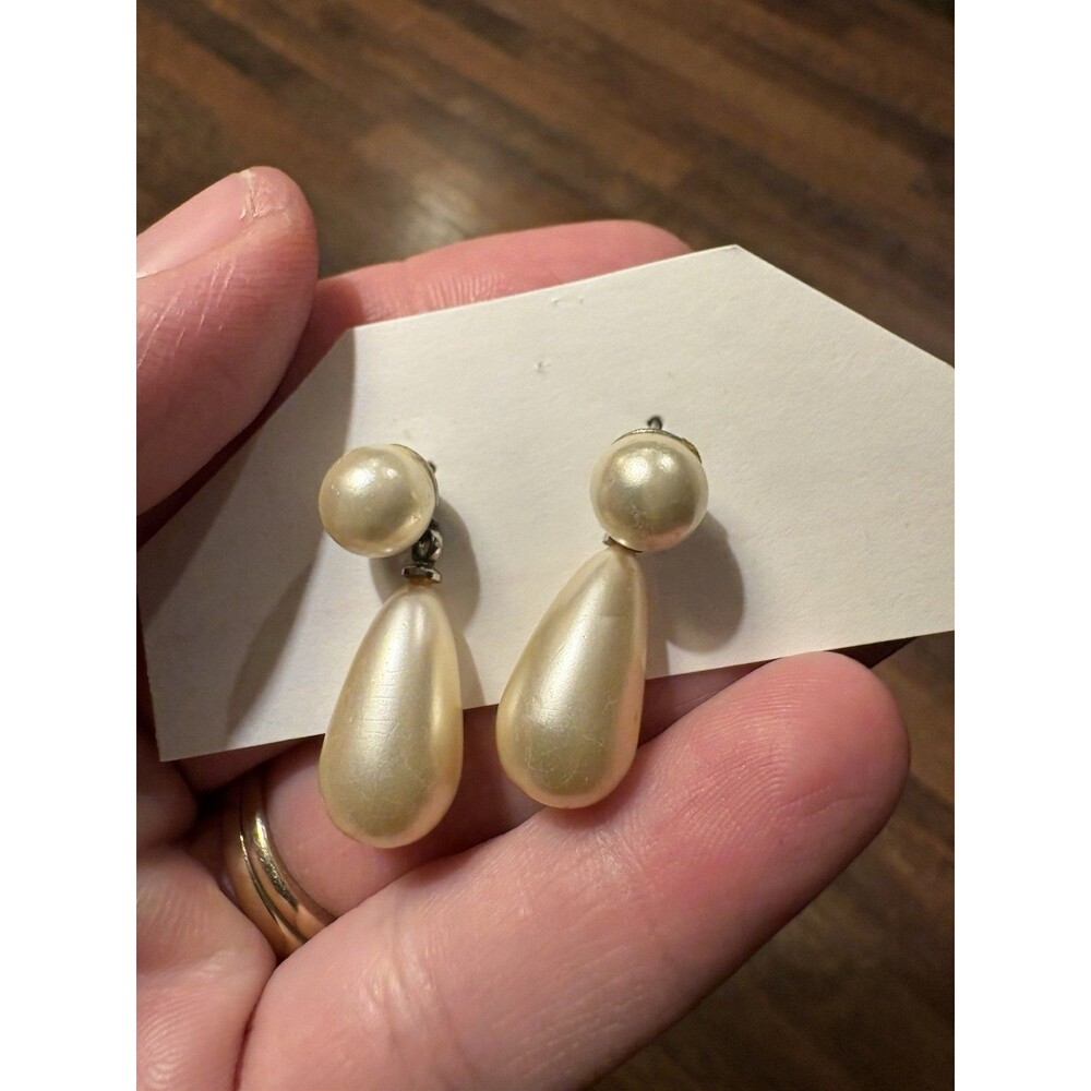 Vintage faux pearl dangle